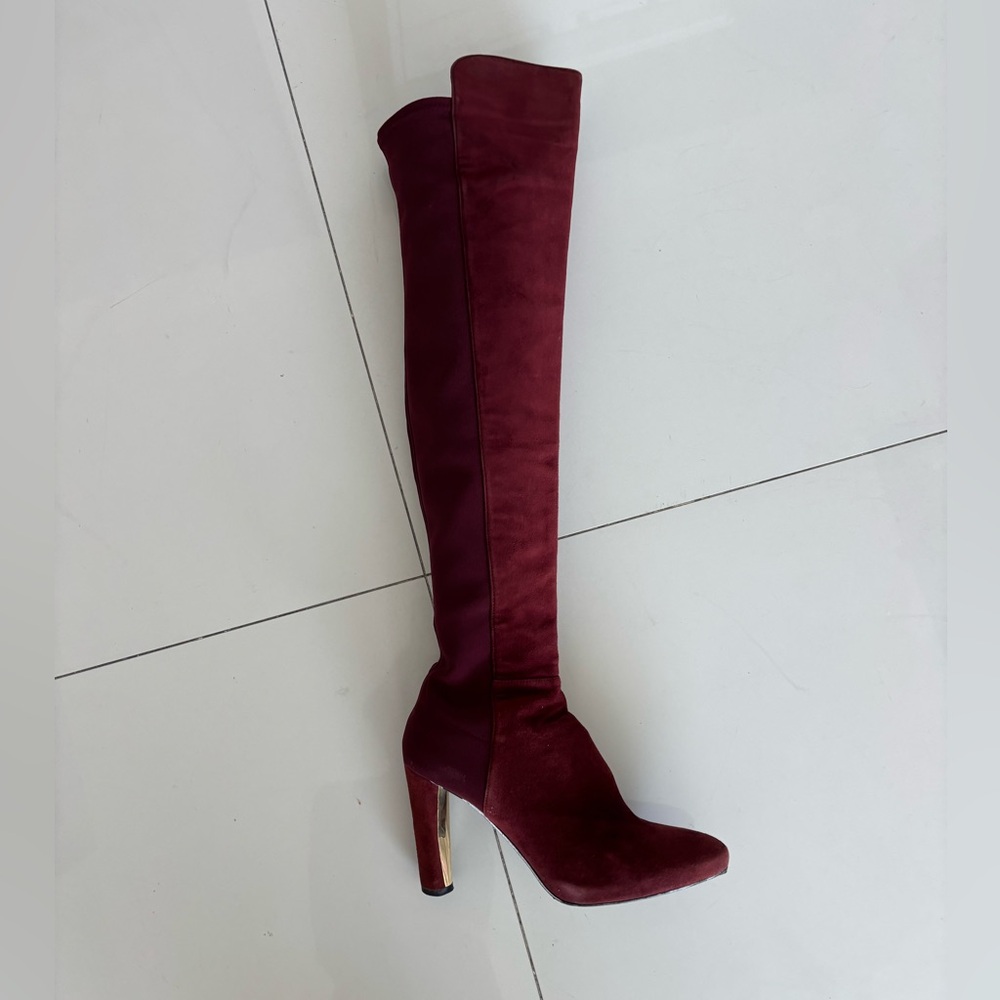 Stuart Weitzman Elegant Burgundy Knee-High Women's Boots size 7 1/2